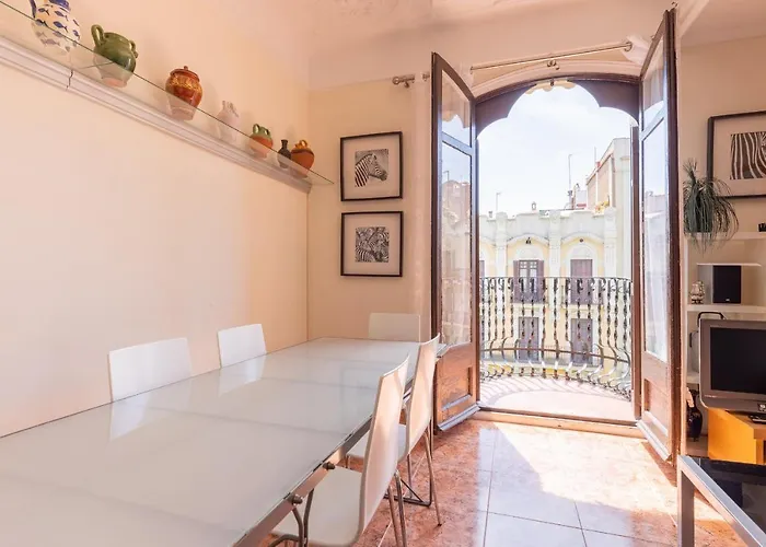 Aparteasy - Modernist Flat In Eixample Center