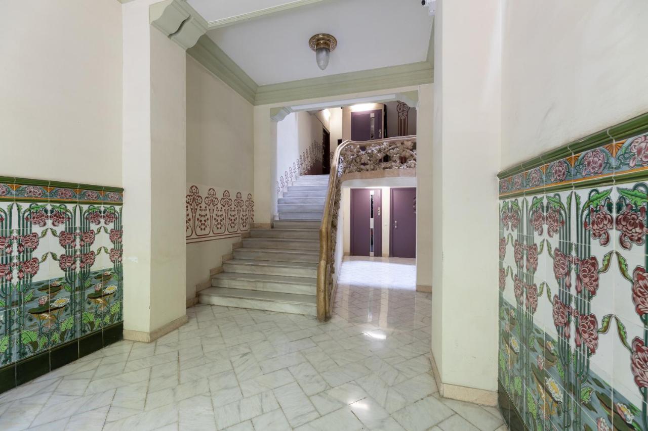 Aparteasy - Modernist Flat In Eixample Center Apartament